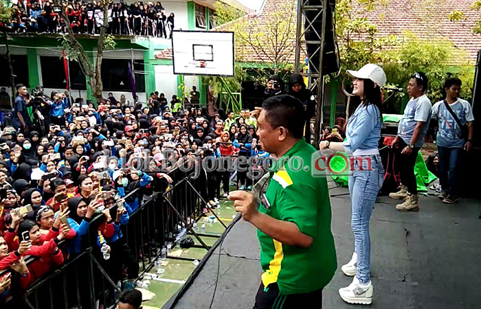 Cabdin; Isi HUT Sekolah Dengan Pendidikan Karakter