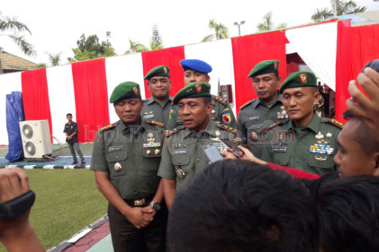 Pangdam: TNI Harus Bekerja Sama dengan Rakyat