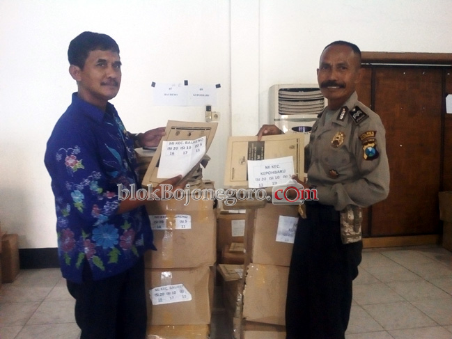 Hari ini, 65.325 Lembar Naskah UN SD Didistribusikan