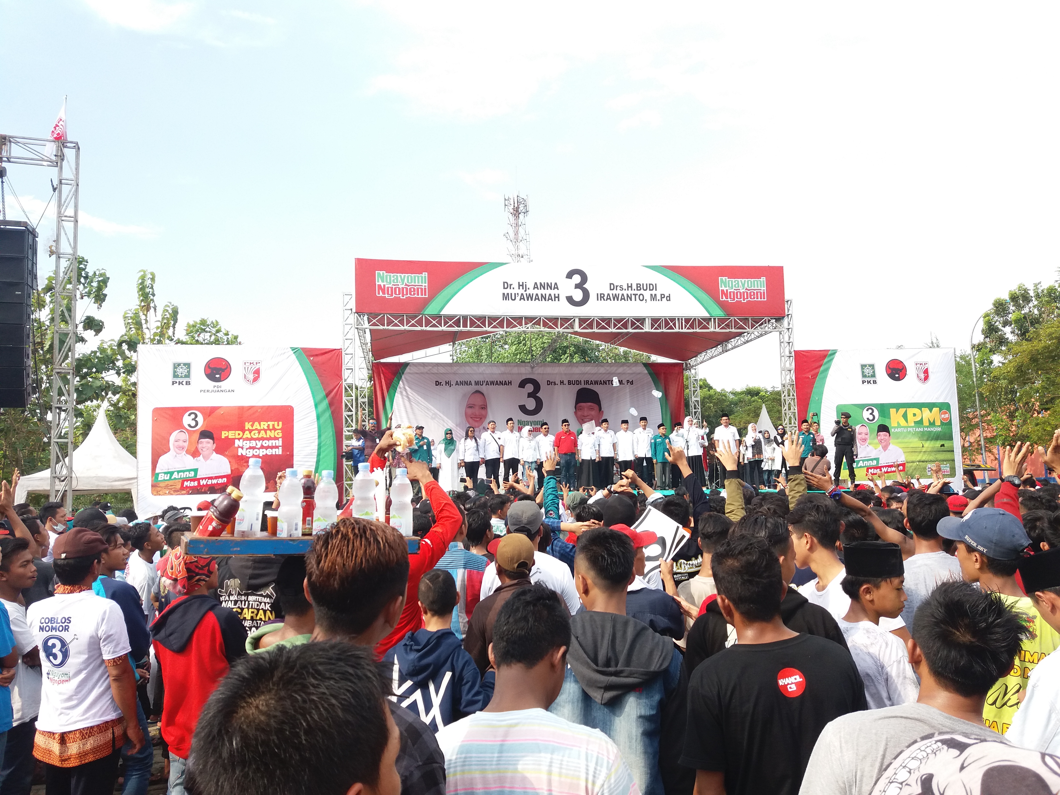 Kampanye Anna-Wawan Dihadiri Menpora dan Haddad Alwi