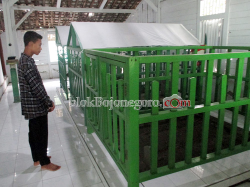Mbah Ahmad yang Babat Tanah Rowobayan