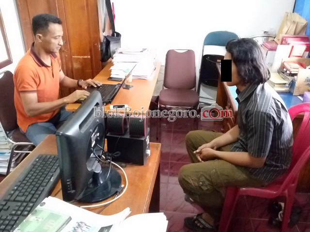 Hina Polisi di Medsos, Warga Sukosewu Diamankan