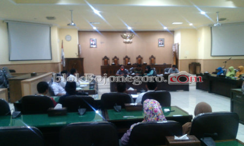 Puluhan GPAI Non PNS Wadul Nasib ke DPRD
