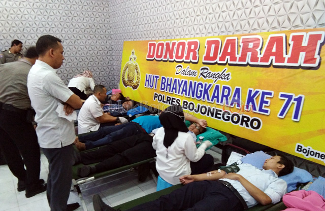 Donor Darah, Polres Bojonegoro Targetkan 250 Kantong
