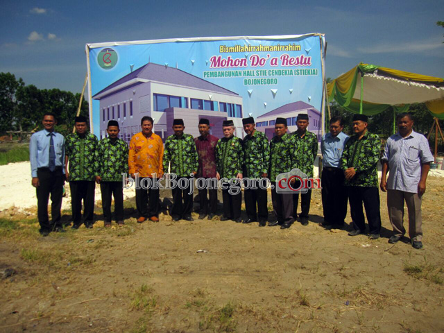 Kampus Stiekia Letakan Batu Pertama Pembangunan Hall Stiekia