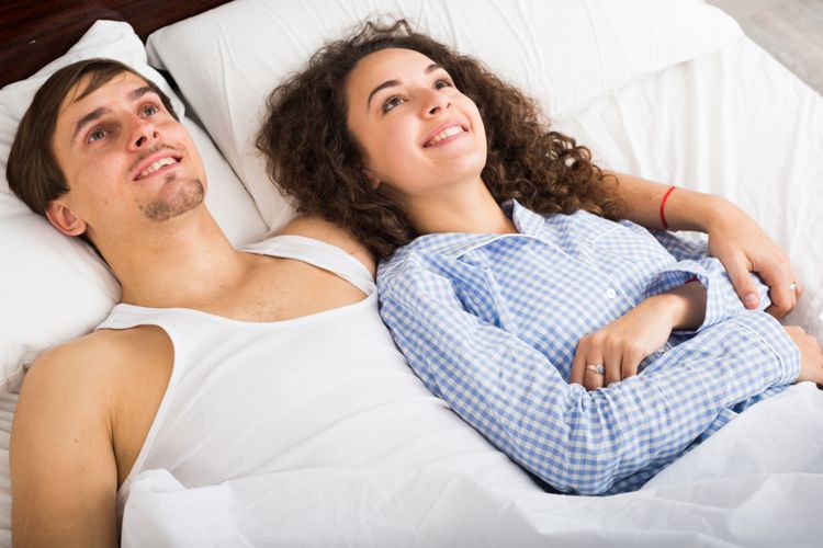 6 Alasan Wanita Memalsukan Orgasme