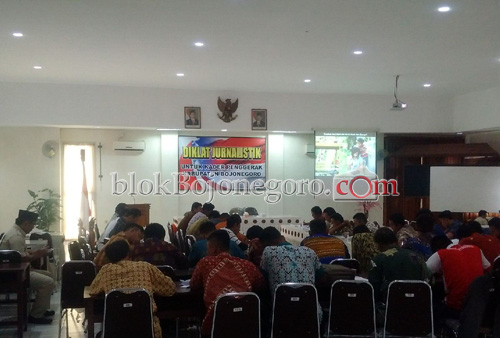 Kader Penggerak Gerindra Belajar Jurnalistik
