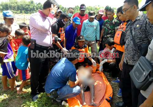 Mayat Pria Lanjut Usia Ditemukan Mengapung di Bengawan
