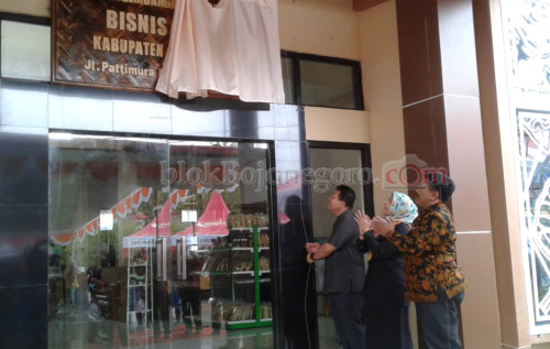 Bupati Resmikan PPAB di Galeri Pamer Bojonegoro