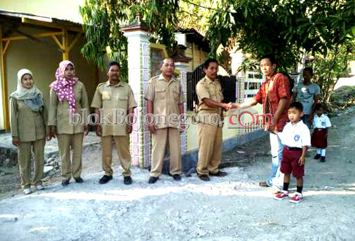 Ha...! SDN Clebung 1 Dapat 2 Murid