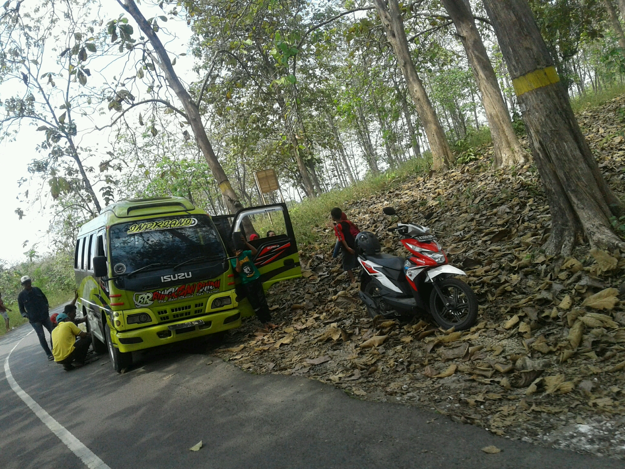 Berkelok-kelok, Hati-hati Lewat Bubulan-Sekar
