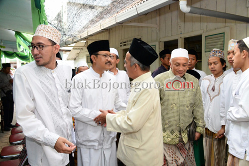 Gus Ipul Pesan Santri Harus Ikut Jaga Indonesia