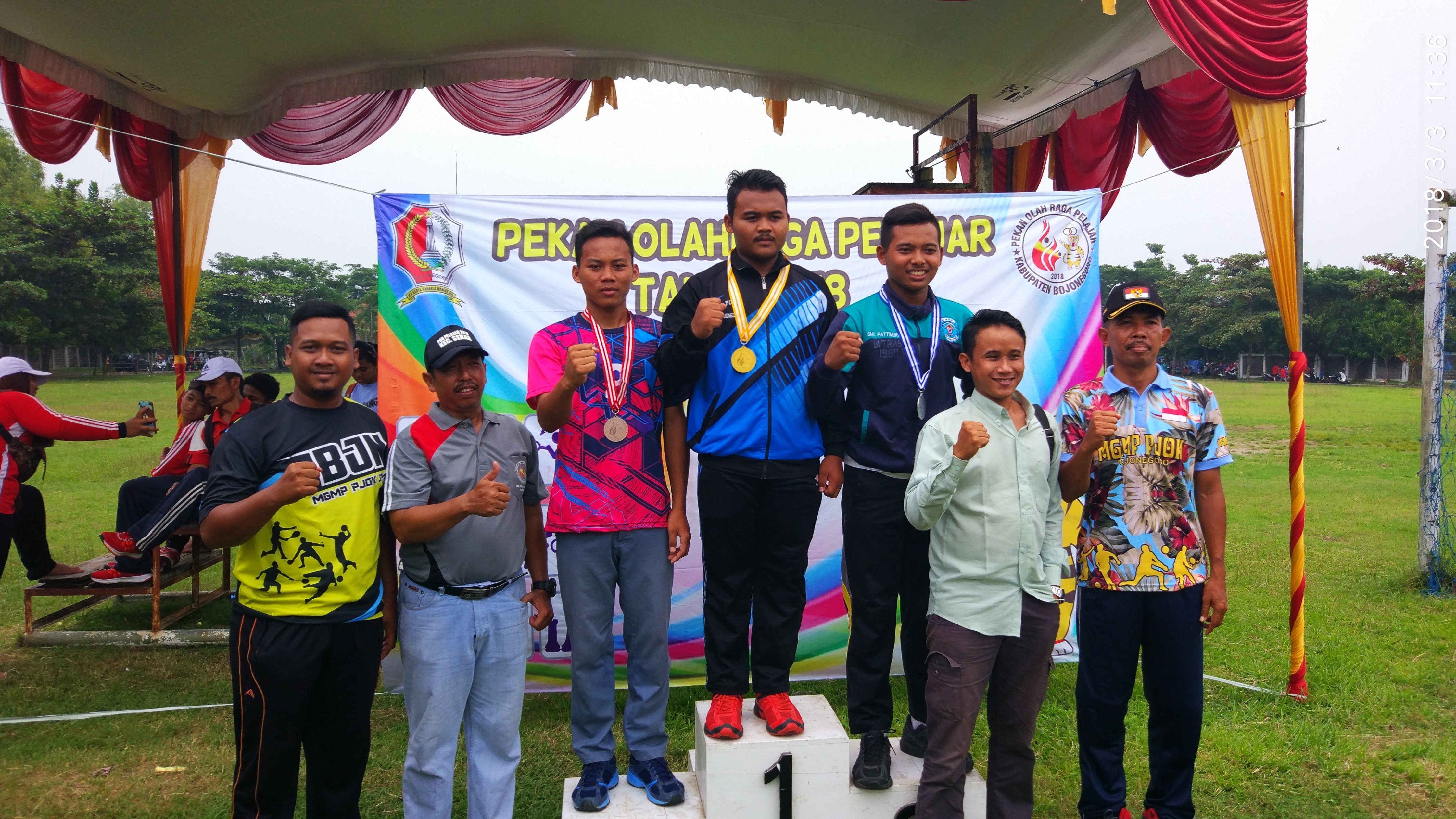 SMK Migas Bawa Juara III Cabor Tolak Peluru