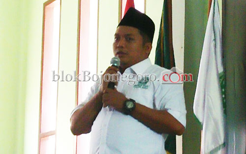 Gus Nabil: Jika Tidak Mau Sowan Kepada Kiyai, Silahkan Keluar