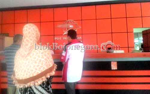 Banyak Pesaing, Jasa Pos Tetap Diminati