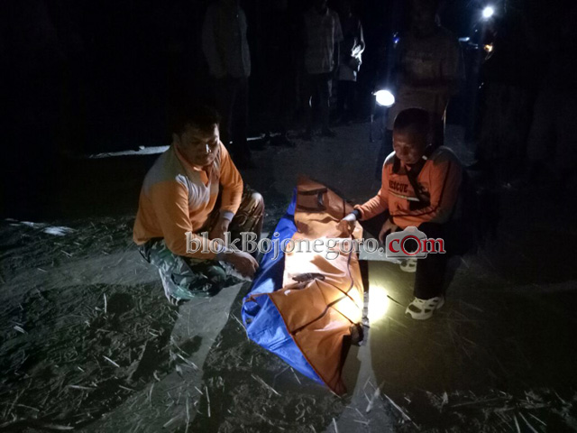 Jasad Ditemukan 10 Meter Dari Lokasi Tenggelam