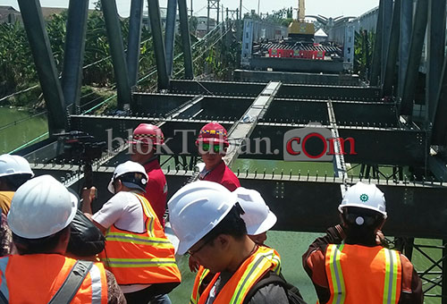 Mei Ini Rencana 6 Kerangka Baja Jembatan Selesai