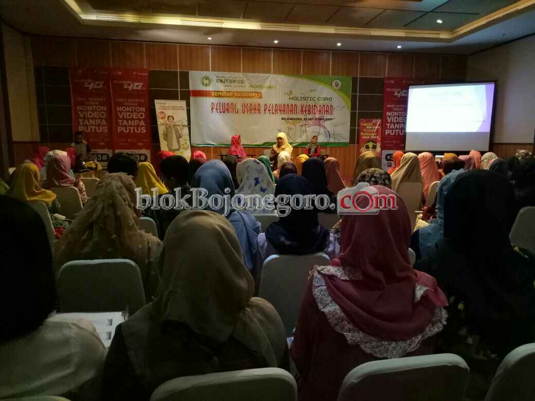 Akes Rajakwesi Gelar Seminar Nasional