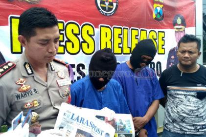 Diduga Peras Kepala Desa, Dua Oknum Wartawan Dibekuk Polisi
