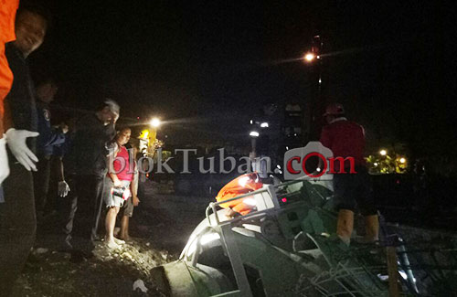 Evakuasi Sampai Malam, Dibantu Crane JOB PPEJ