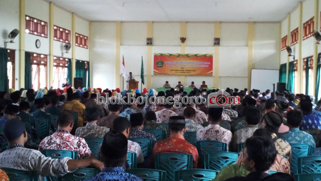 Seluruh Kepala Madrasah Ikuti Pembinaan Dari Kabid Pendma Jatim