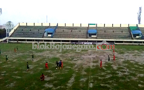 Menit 81' Persibo Kembali Kebobolan, Skor 1-2