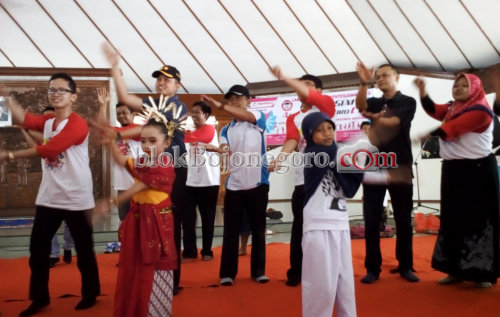 Aris Merdeka Sirait Batal Datang ke Acara LPA Bojonegoro