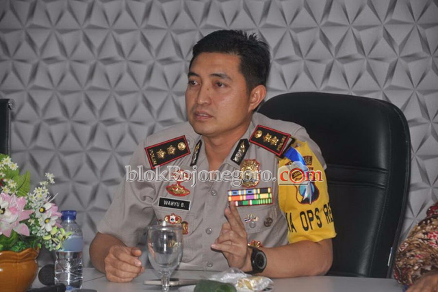 Polres Buka Posko Pengaduan Tes Perangkat Desa