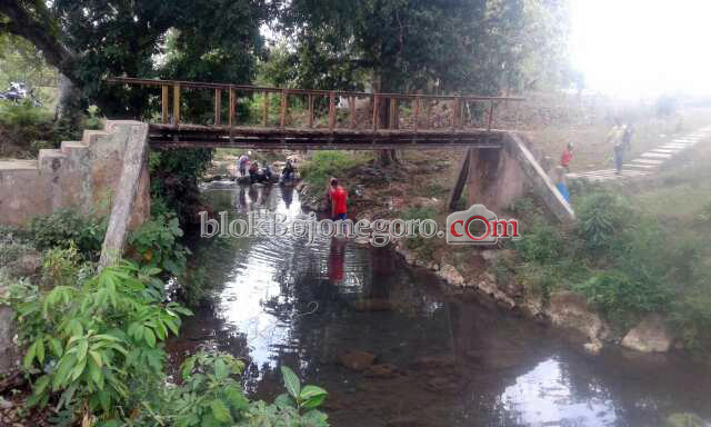 Masih Gratis, Area Sungai Dander Waterpark Banyak Pengunjung