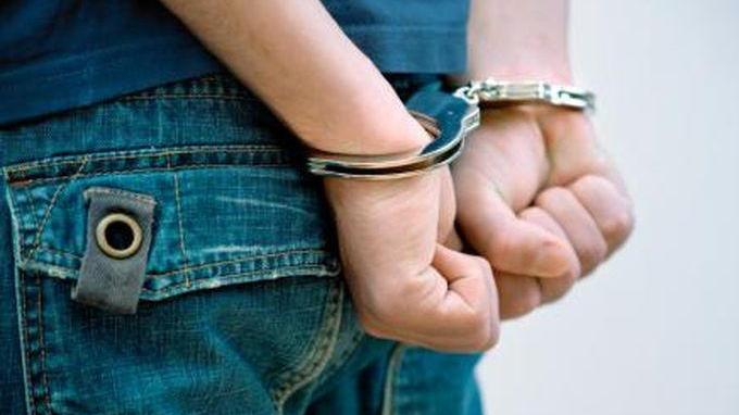 Curi Ponsel dan Uang di Toko, Pemuda Ledok Dibekuk Polisi