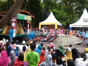 Hanya Ada 1 Kabupaten Hadiri Pawai Budaya Bojonegoro