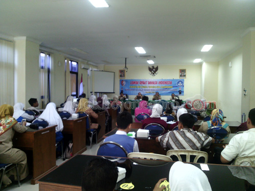 Disdikda Gelar Lomba Debat Bahasa Indonesia
