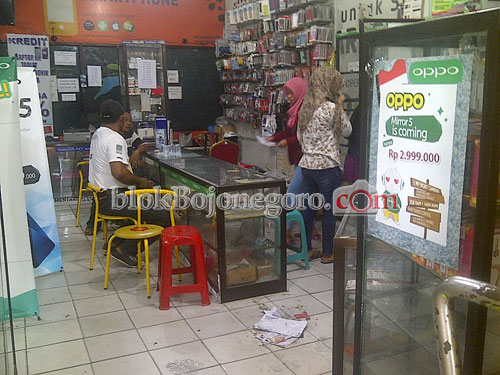 Penjualan Handphone Meningkat, Didominasi Anak Muda