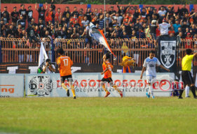 Persibo Cukur Persemag 8-0 Tanpa Balas