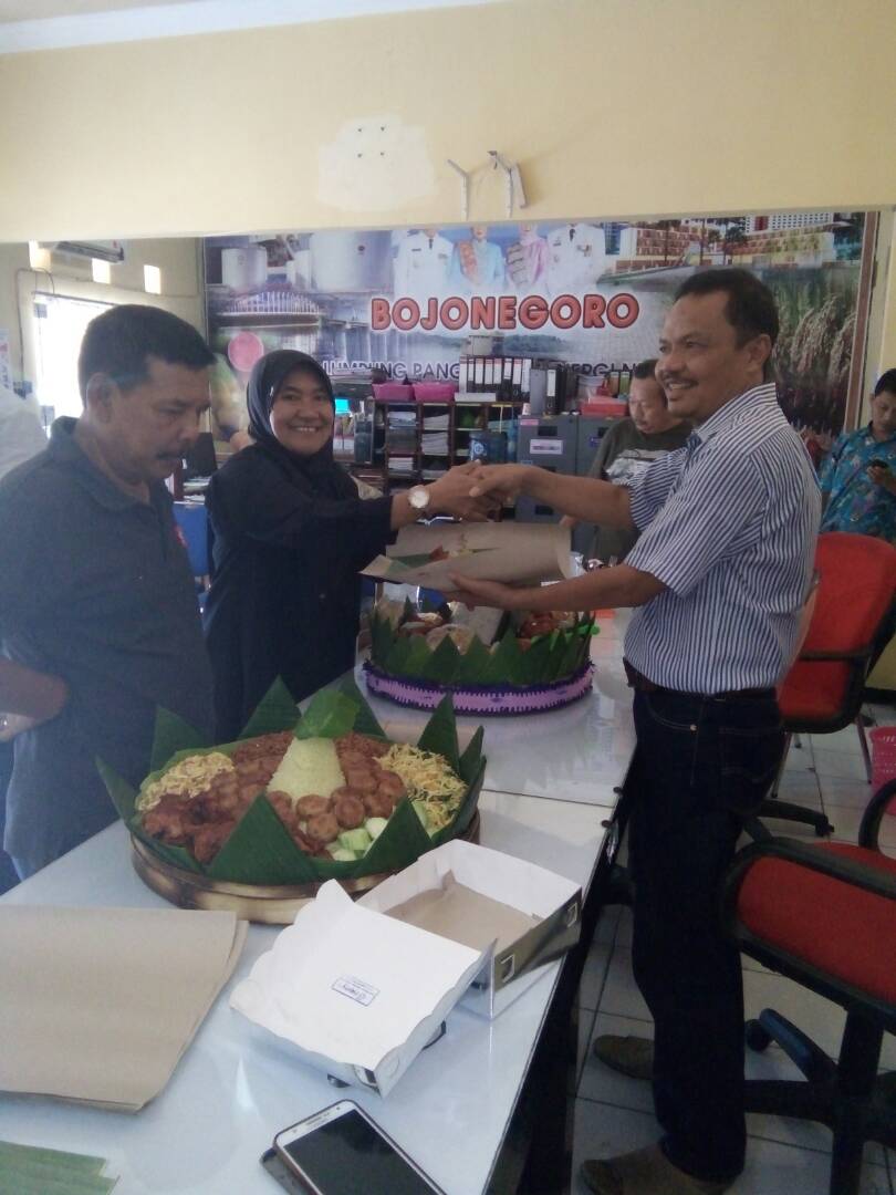 Peringati Hari Buruh, Disperinaker Gelar Tasyakuran Sederhana