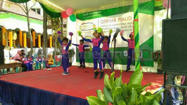 Ratusan Anak Ikuti Lomba Tari dan Mewarnai