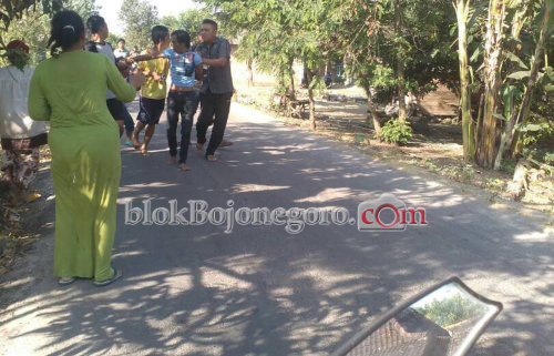 Kepergok Curi HP, Warga Trenggulunan Nyaris Dihakimi Warga