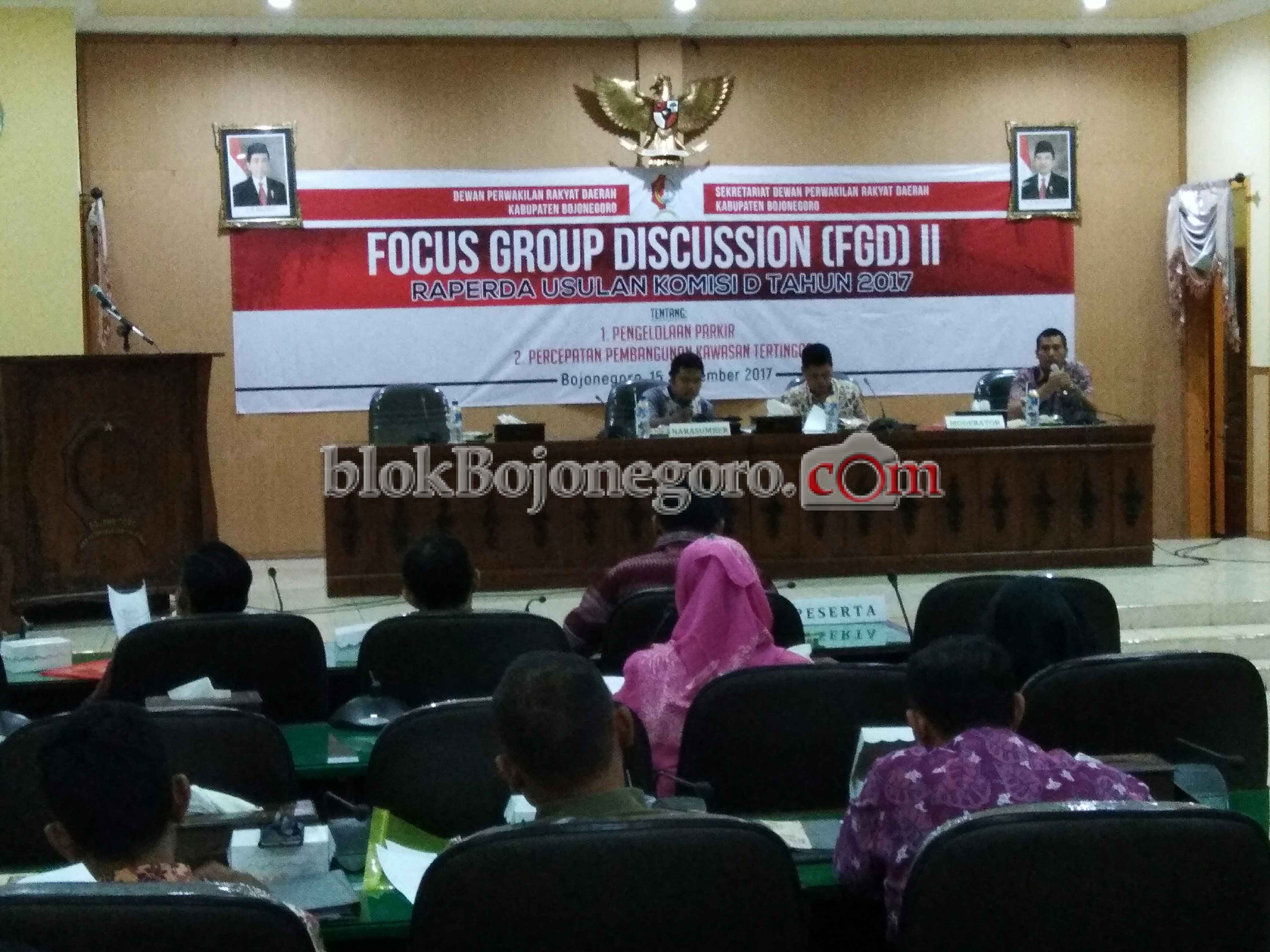 Bahas Raperda, Parkir di Bojonegoro Perlu Dioptimalkan