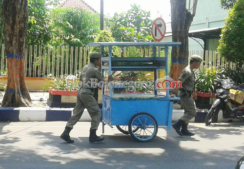 PKL Bandel akan Diacam Tipiring dan Denda