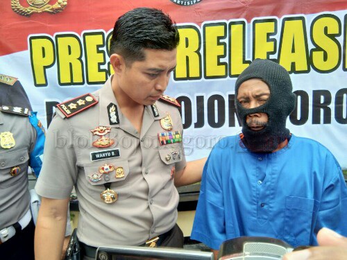 Duda Tiga Kali, Kakek Sodomi Dua Anak