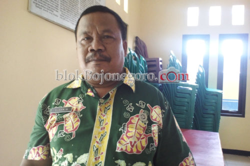 Tidak Sembarang Pemulung Bisa Masuk TPA Banjarsari