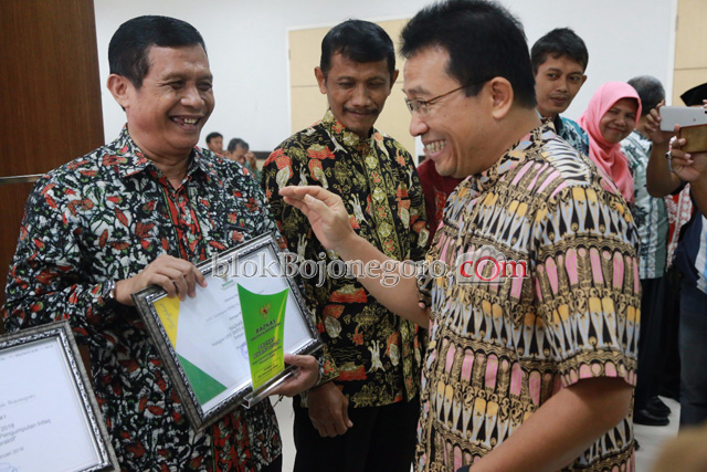 Baznas Bojonegoro Berikan Penghargaan 6 Kategori