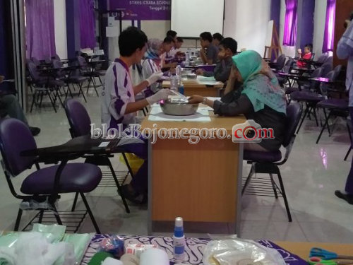 CWCCA di Kampus Ungu untuk Bekal Perawat Mandiri