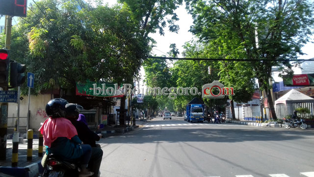 Idul Fitri, Jalan Protokol di Bojonegoro Lengang