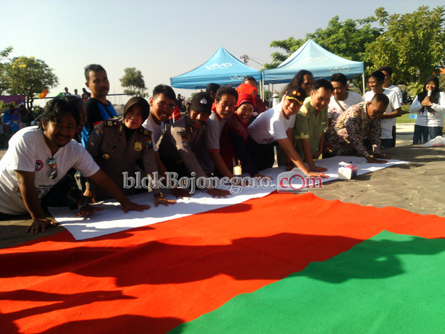 Bubuhkan Petisi 5 Jari, Simbol Perlawanan Kekerasan Pada Anak