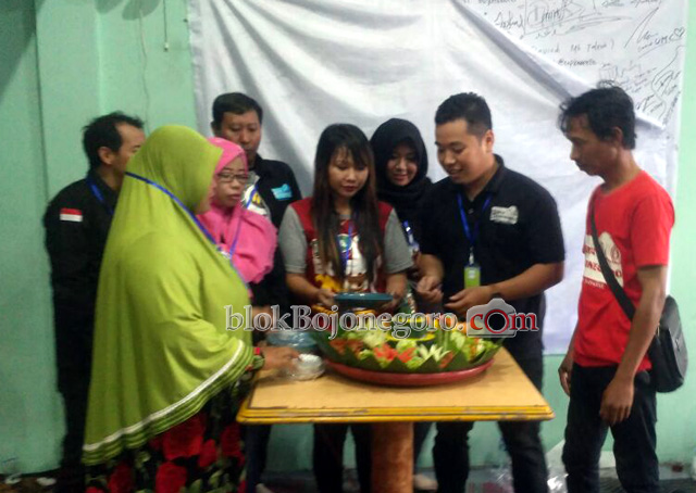 Grup Facebook MB Rayakan Anniversary ke-3