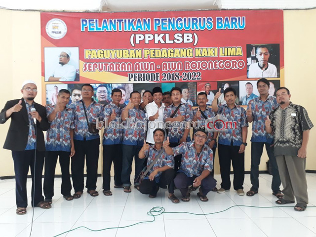PKL Alun-alun Do'akan Wawan Jadi Pemimpin Bojonegoro