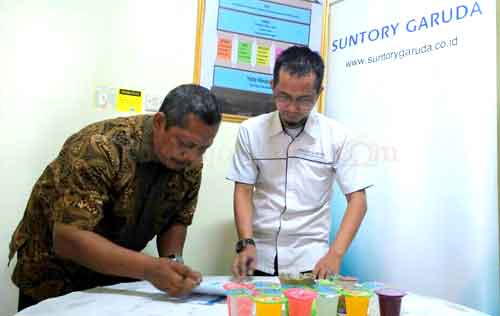Lebarkan Sayap, SMKN 5 Taken MoU dengan Suntory Garuda
