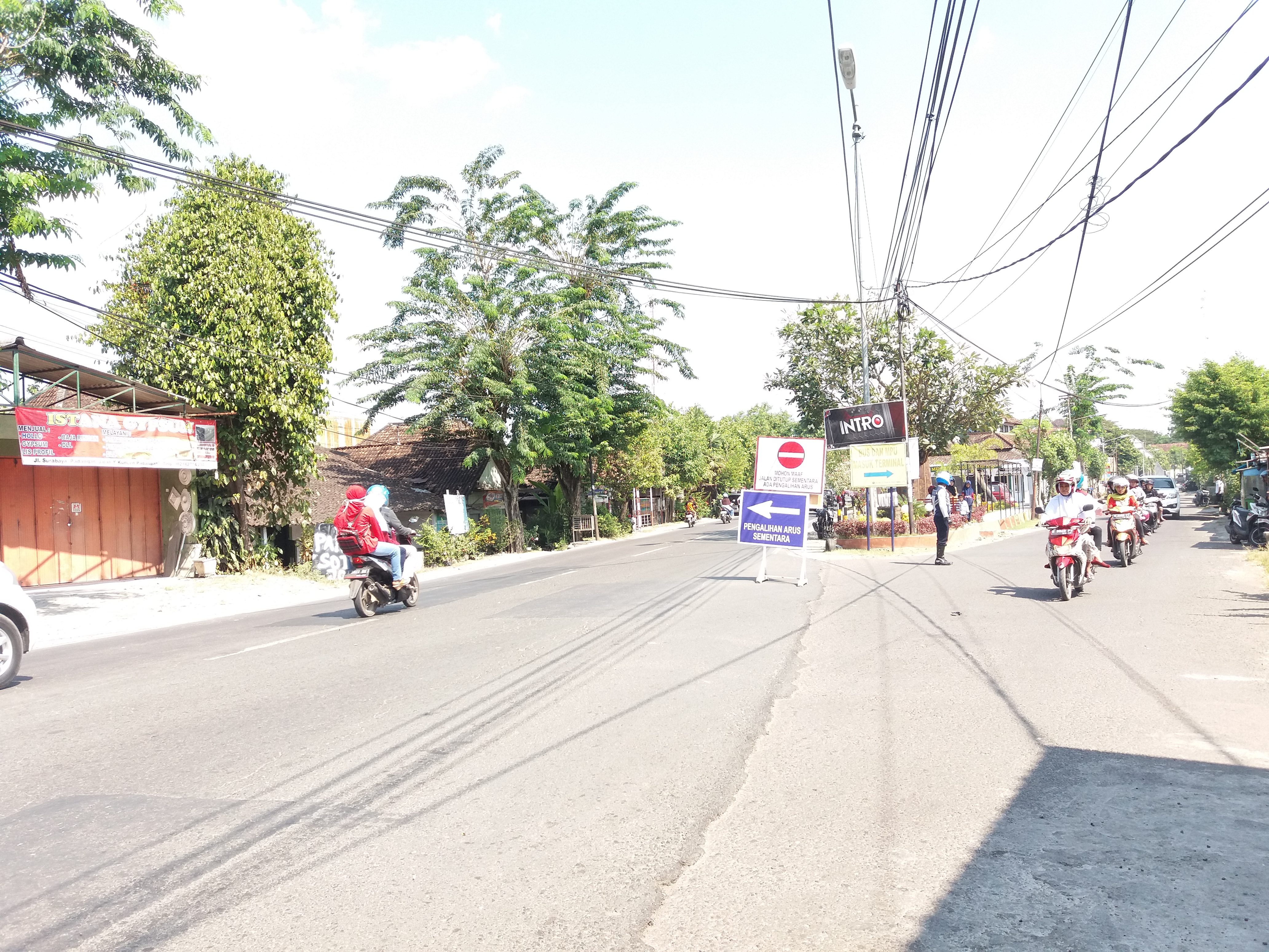 Antisipasi Macet, Masuk Padangan Satu Arah