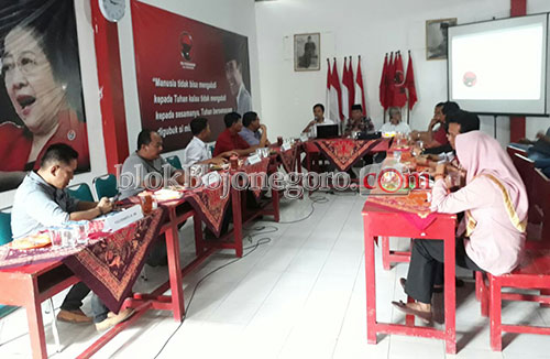 DPD PDIP Jatim Adakan Fit And Pro Proper Test Bacabup